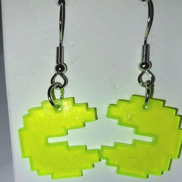 Retro cartoon game earrings - Picture 6 of 6